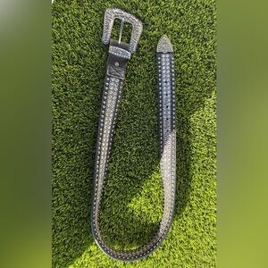 Wonderwest women’s western embellished belt NWOT SZ Medium